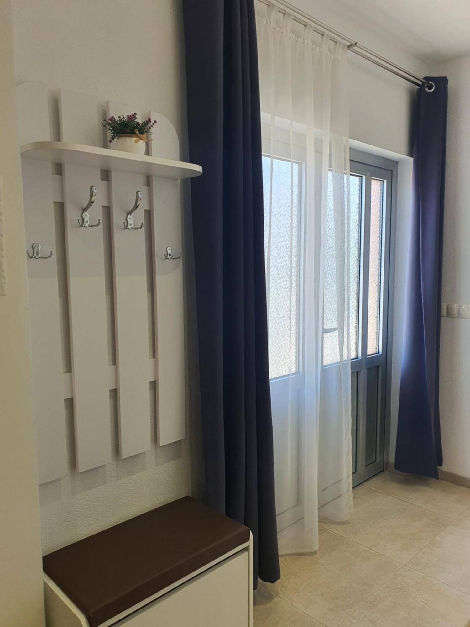 Apartment Rados Dugopolje Exterior foto